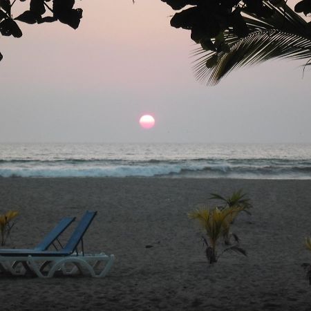 Hostel Sunset Villas Popoyo Buitenkant foto