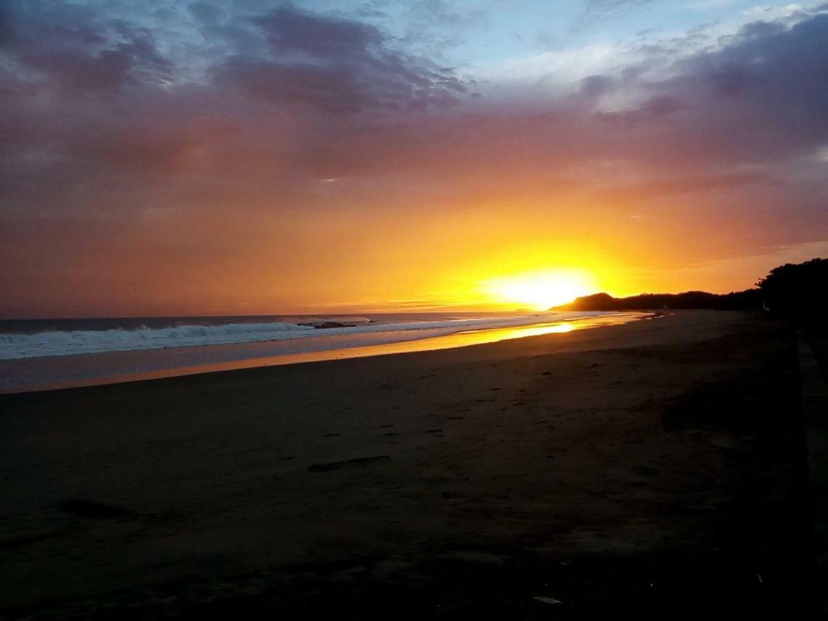 Hostel Sunset Villas Popoyo Buitenkant foto
